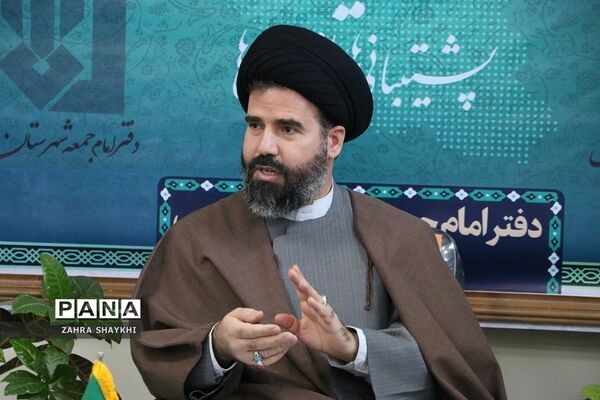 تقدیر از حافظان، قاریان قرآن و فعالان نمازدر شهرستان پردیس