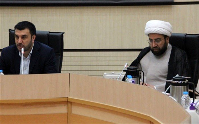 فرصت خدمت‌گزاری به مردم بسیار ارزشمند و محدود است