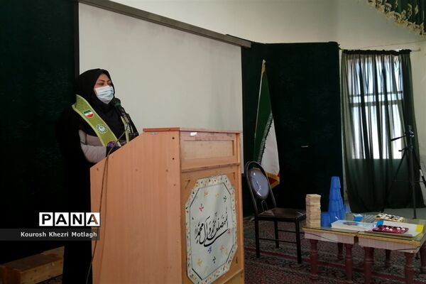 آماده‌سازی دانش‌آموزان منتخب المپیاد رویش برای مرحله استانی در شهرستان کازرون
