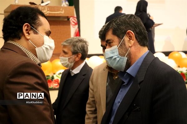 اولین جشنواره 18به همراه تجلیل از مادران شهدا و مدافعان سلامت