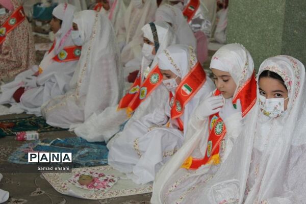 جشن تکلیف دانش‌آموزان پیشتاز شهرستان بویراحمد