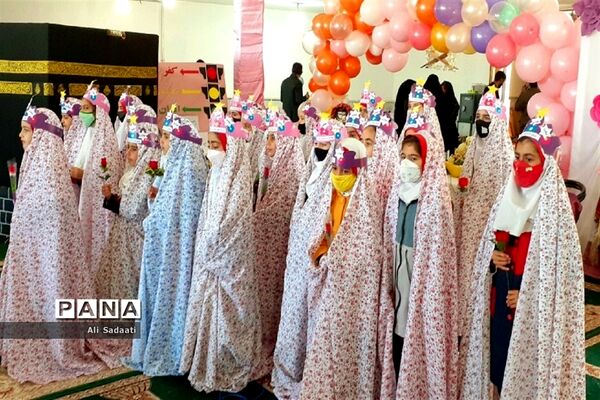 جشن تکلیف ویژه دانش آموزان دختر پایه سوم ابتدایی شهرستان کلات