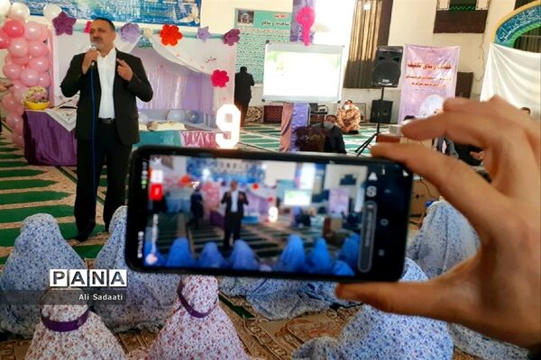 جشن تکلیف ویژه دانش آموزان دختر پایه سوم ابتدایی شهرستان کلات