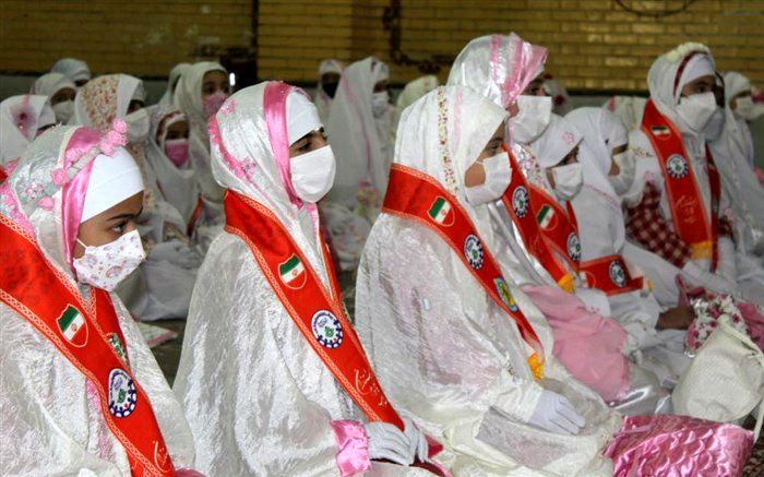 دختران پیشتاز سازمان دانش‌آموزی جشن تکلیف گرفتند