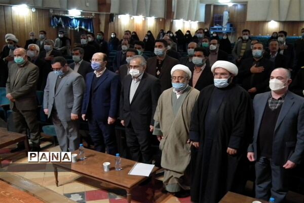 برگزاری جلسه هم‌اندیشی نخبگان با حضور معاون پارلمانی رئیس جمهور