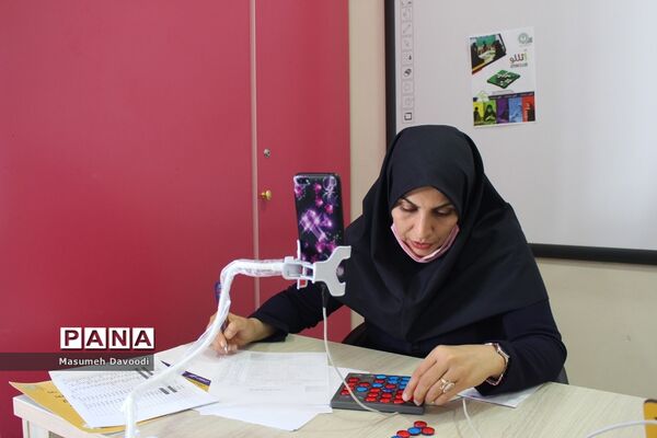 بازدید مدیرکل آموزش و پرورش فارس از محل داوری هفتمین دوره مسابقات استانی المپیاد رویش