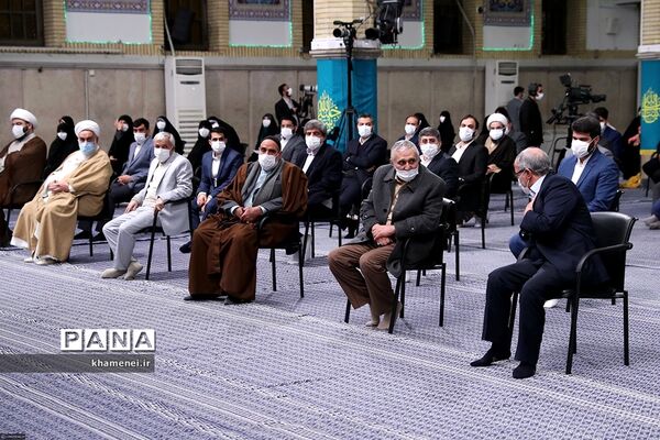 دیدار جمعی از مداحان اهل بیت(ع) با مقام معظم رهبری