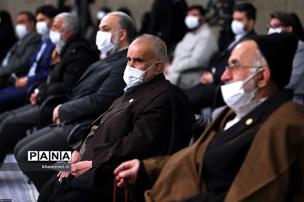 دیدار جمعی از مداحان اهل بیت(ع) با مقام معظم رهبری