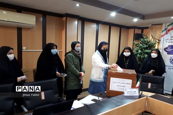 برگزاری انتخابات مجلس دانش‌آموزی دختر و پسر ناحیه ۳ کرج