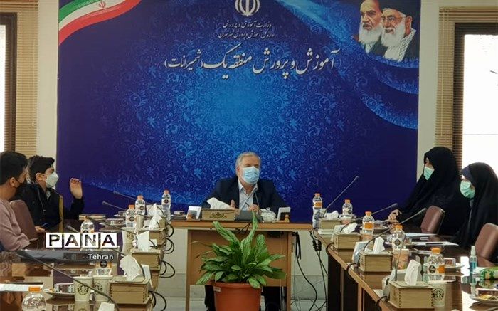 اولویت  در تعلیم  و تربیت، پرورش فضایل انسانی است