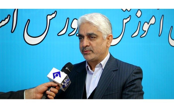 تاکید بر حضور دانش‌آموزان در مدارس است