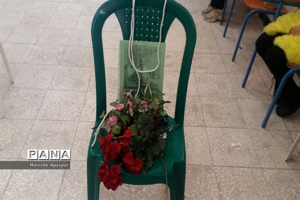 بازدید مسئولان سازمان دانش‌آموزی از کلاس‌های ضمن خدمت بازمهندسی مربیان تشکیلات