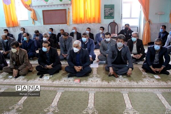 جشن ولادت حضرت فاطمه زهرا (س) همراه با  قرائت زیارت عاشورا