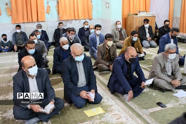 جشن ولادت حضرت فاطمه زهرا (س) همراه با  قرائت زیارت عاشورا