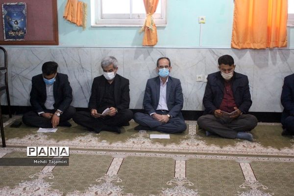 جشن ولادت حضرت فاطمه زهرا (س) همراه با  قرائت زیارت عاشورا