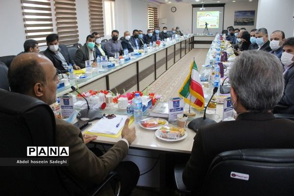 نشست هم‌اندیشی کارشناسان امور اداری آموزش و پرورش شهرستان‌ها و مناطق استان بوشهر
