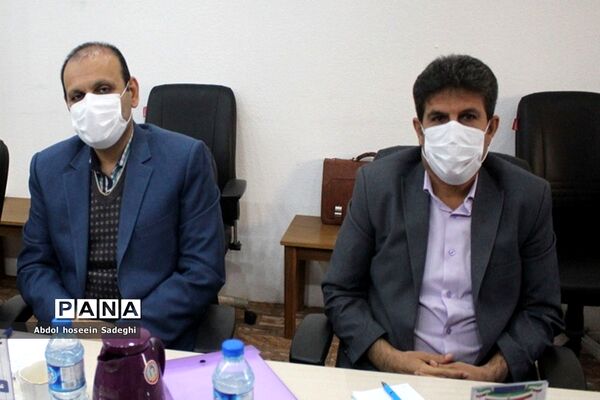 نشست هم‌اندیشی کارشناسان امور اداری آموزش و پرورش شهرستان‌ها و مناطق استان بوشهر