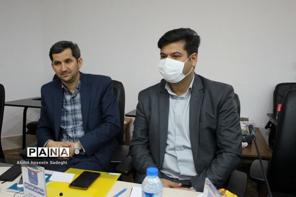 نشست هم‌اندیشی کارشناسان امور اداری آموزش و پرورش شهرستان‌ها و مناطق استان بوشهر