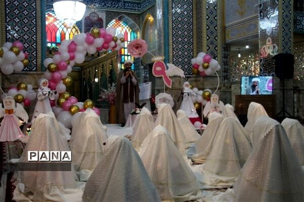 برگزاری جشن شکوفایی دختران فاطمی در آستان مقدس امامزاده محسن (ع) اصفهان