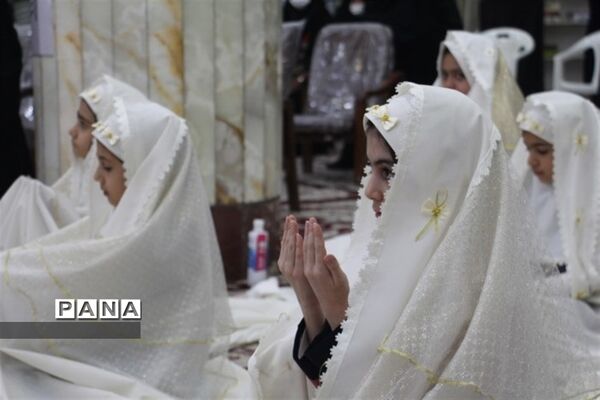 برگزاری جشن شکوفایی دختران فاطمی در آستان مقدس امامزاده محسن (ع) اصفهان