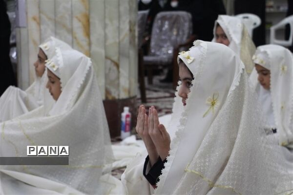 برگزاری جشن شکوفایی دختران فاطمی در آستان مقدس امامزاده محسن (ع) اصفهان