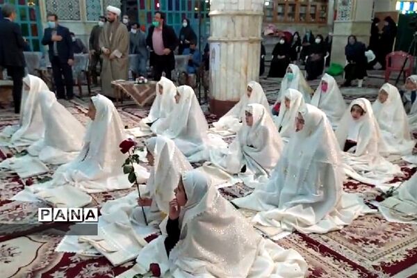 برگزاری جشن شکوفایی دختران فاطمی در آستان مقدس امامزاده محسن (ع) اصفهان
