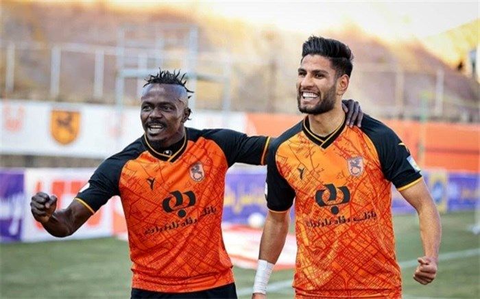 می‌خواهم آقای گل لیگ برتر شوم؛ کاری با مهاجم استقلال ندارم