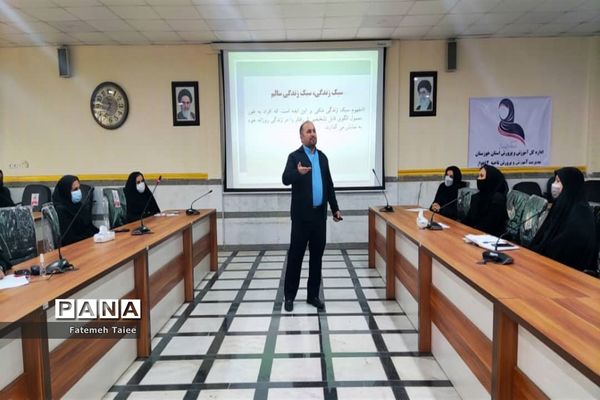 برگزاری کارگاه آموزش سواد زندگی در مسیر خوب زیستن در زندگی مشترک در ناحیه ۲ اهواز