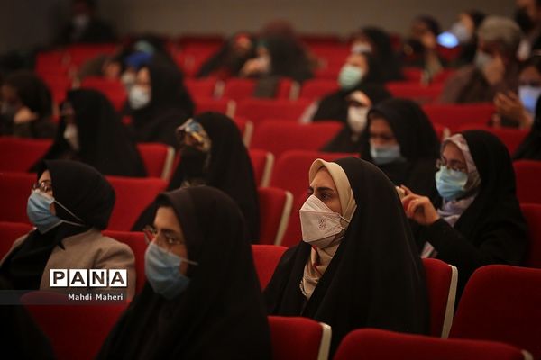 مراسم بزرگداشت روز زن در تالار وحدت