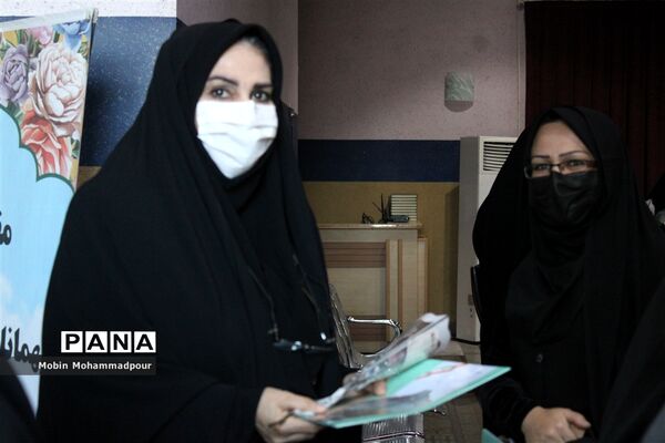 آیین گرامیداشت مقام شامخ زن و مادر در اداره‌کل آموزش و پرورش آذربایجان