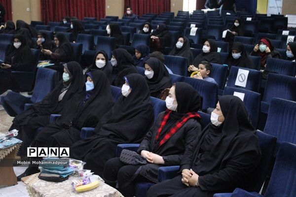 آیین گرامیداشت مقام شامخ زن و مادر در اداره‌کل آموزش و پرورش آذربایجان