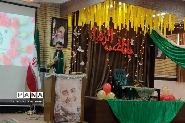 جشن میلاد حضرت زهرا(س) و گرامیداشت مقام مادر در هنرستان صباری