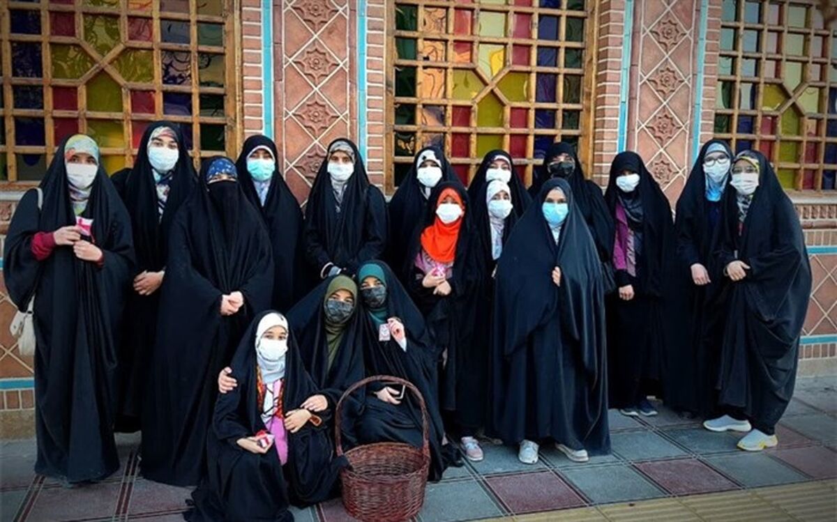 پویش «فرشتگان سرزمین من» به مناسبت روز زن در قم برگزار شد