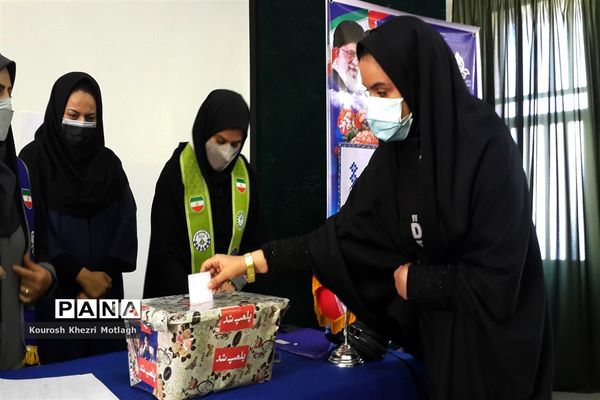 برگزاری انتخابات مجلس دانش‌آموزی در شهرستان کازرون