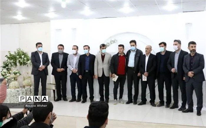 تجلیل از قهرمانان هیات کشتی در بندرامام خمینی (ره)