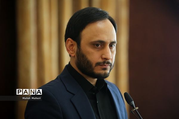 نشست خبری سخنگو‌ی دولت