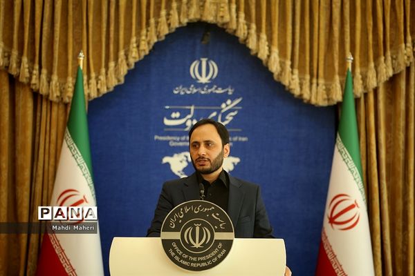 نشست خبری سخنگو‌ی دولت