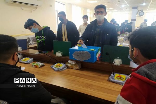 برگزاری یازدهمین دوره  انتخابات مجلس دانش‌آموزی در شوشتر