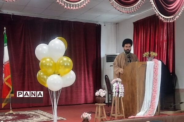 تجلیل از مدیران و معاونان بازنشسته در شهرستان پردیس