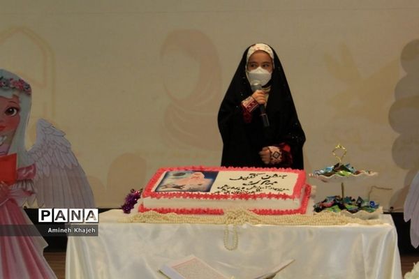 هشتمین جشن تکلیف دختران امام علی (ع) در بوشهر