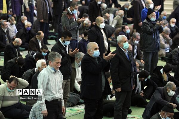 راهپیمایی  نمازگزاران تهرانی در حمایت از مردم مظلوم یمن