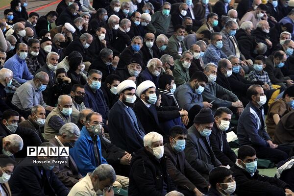 راهپیمایی  نمازگزاران تهرانی در حمایت از مردم مظلوم یمن