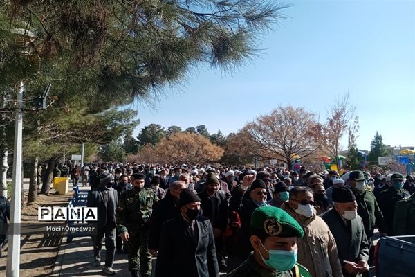 حمایت نمازگزاران جمعه کاشمر از مردم مظلوم یمن