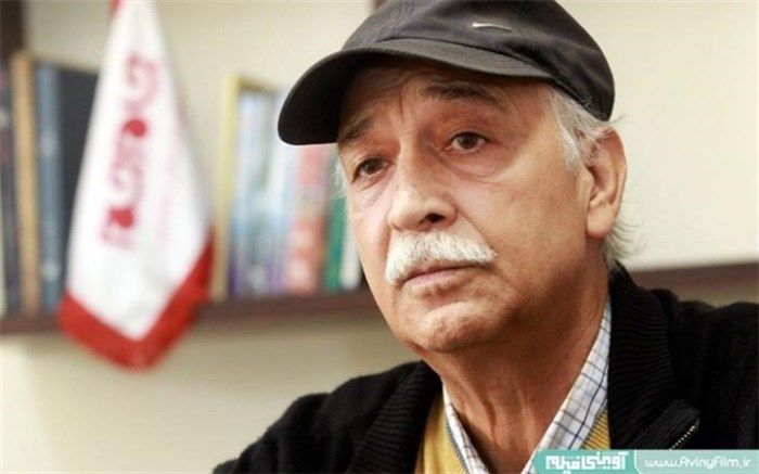 درسی که خسرو شکیبایی به محمود پاک‌نیت داد