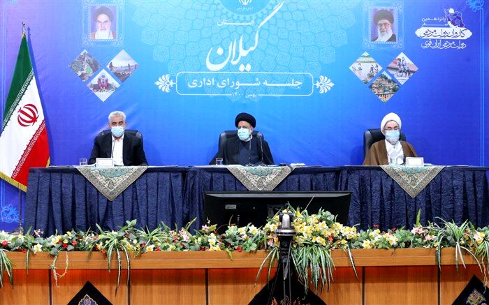 دستگاه‌های اداری در رعایت حقوق مردم و اجرای عدالت پیشتاز باشند
