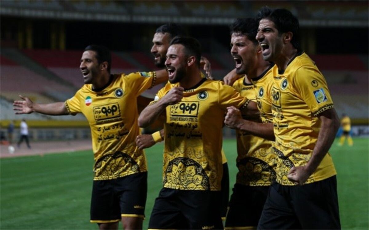 پرسپولیس برای خرید ستاره‌های سپاهان دست به کار شد