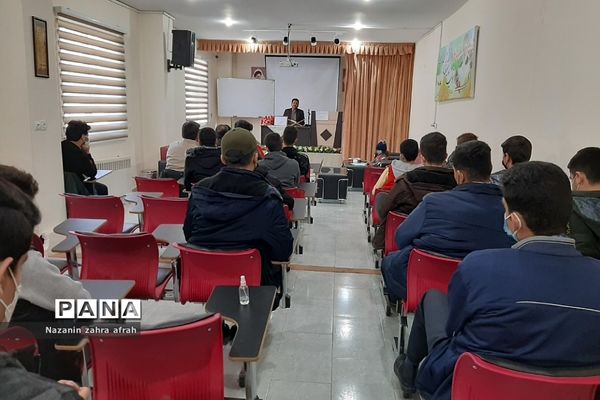 برگزاری انتخابات مجلس دانش‌آموزی پسران‌ در رودهن