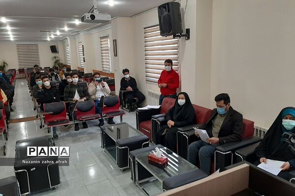 برگزاری انتخابات مجلس دانش‌آموزی پسران‌ در رودهن