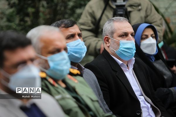 زنگ گلبانگ  انقلاب