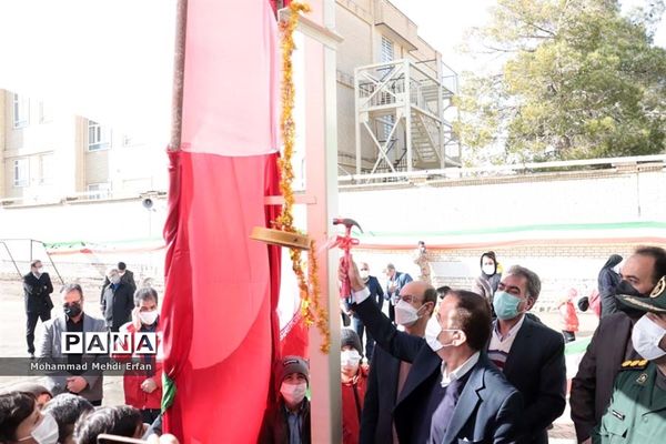 زنگ انقلاب در مدارس آباده